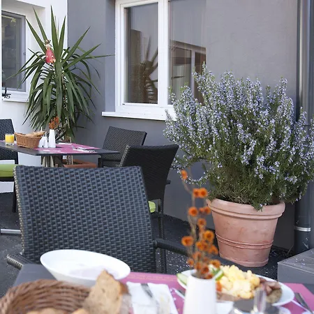 Hotel Das Himberg מלון