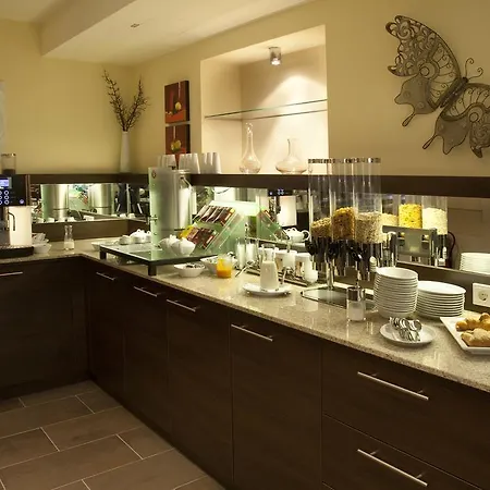 Hotel Das Himberg מלון 4*